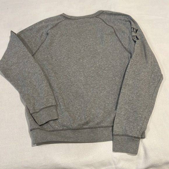 Victoria secret sweat shirt - Picture 4 of 7